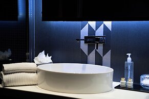 Divina Luxury Hotel