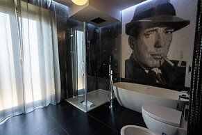 Divina Luxury Hotel