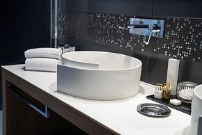 Divina Luxury Hotel