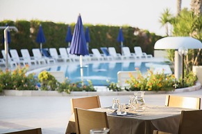 Hotel Village Paradise