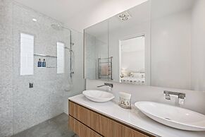 Noosa Village River Resort