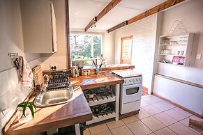 Bella Manga Country Escape