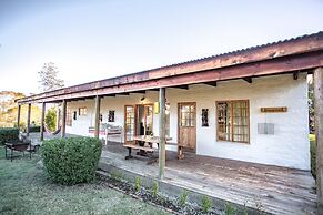 Bella Manga Country Escape