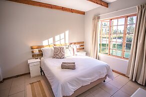Bella Manga Country Escape