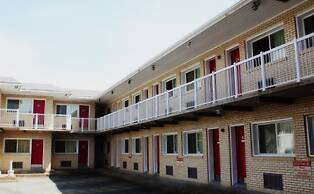 Lake City Motel