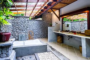 Taman Selini Wahana Beach Bungalows