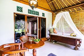 Taman Selini Wahana Beach Bungalows