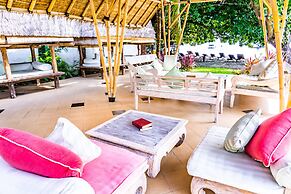 Taman Selini Wahana Beach Bungalows