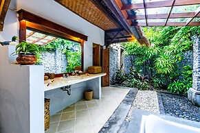Taman Selini Wahana Beach Bungalows