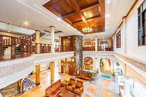 Tony Resort