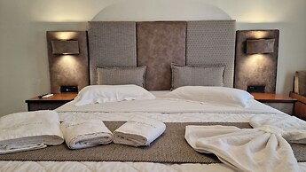 Hotel Dionysis Studios