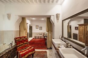 Le Farnatchi
