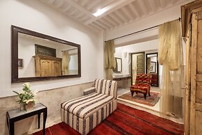 Le Farnatchi