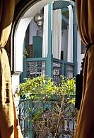 Le Farnatchi