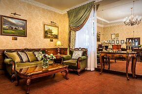 Frederic Koklen Boutique Hotel