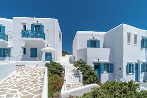 Castellano Village