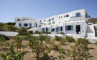 Castellano Village