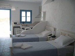 Castellano Village