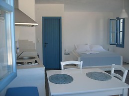 Castellano Village