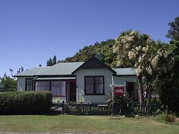 The Station House Motel