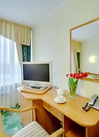 Voskhod Hotel