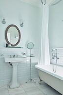 Poseidonion Grand Hotel