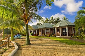Le Uaina Beach Resort