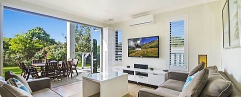 Sand Dunes Resort