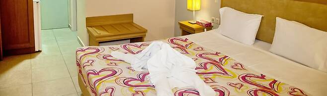 Glyfada Beach Hotel
