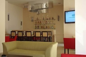 Glyfada Beach Hotel