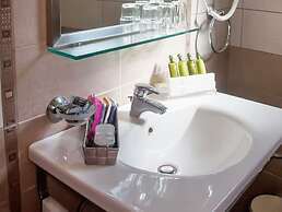 Glyfada Beach Hotel