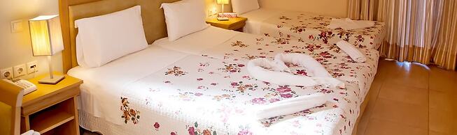 Glyfada Beach Hotel
