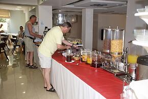 Glyfada Beach Hotel