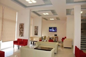 Glyfada Beach Hotel