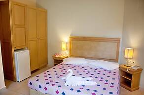 Glyfada Beach Hotel