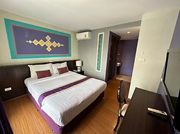 Sawasdee Hotel @ Sukhumvit Soi 8