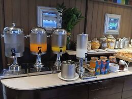 Sawasdee Hotel @ Sukhumvit Soi 8