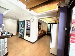 Sawasdee Hotel @ Sukhumvit Soi 8