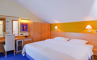 Hotel Saudade