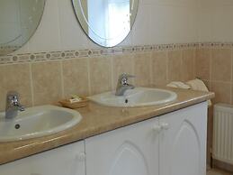 Crystal Springs B&B