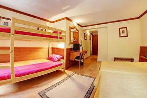 Hotel Montane