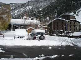 Hotel Montane