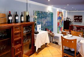 Hotel Montane
