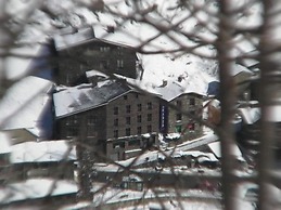 Hotel Montane