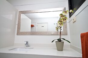Amadores Beach Apartments