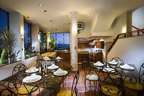 Hotel Natura Inn