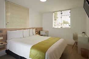 Hotel Natura Inn