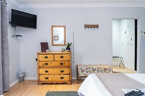 Earthbound B&B
