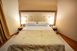 Hotel Degenija