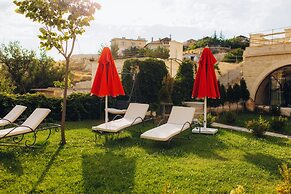 Hezen Cave Hotel